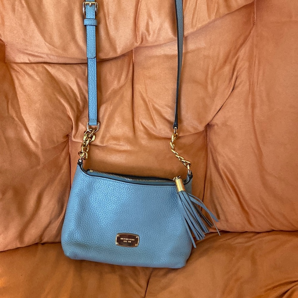 Small powder blue crossbody Michael Kors bag